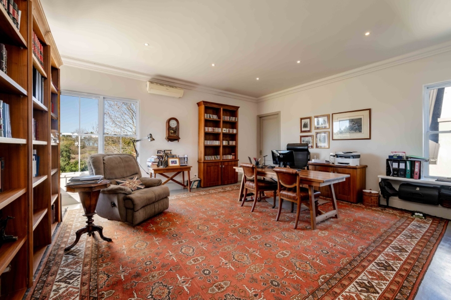 4 Bedroom Property for Sale in Goose Valley Western Cape